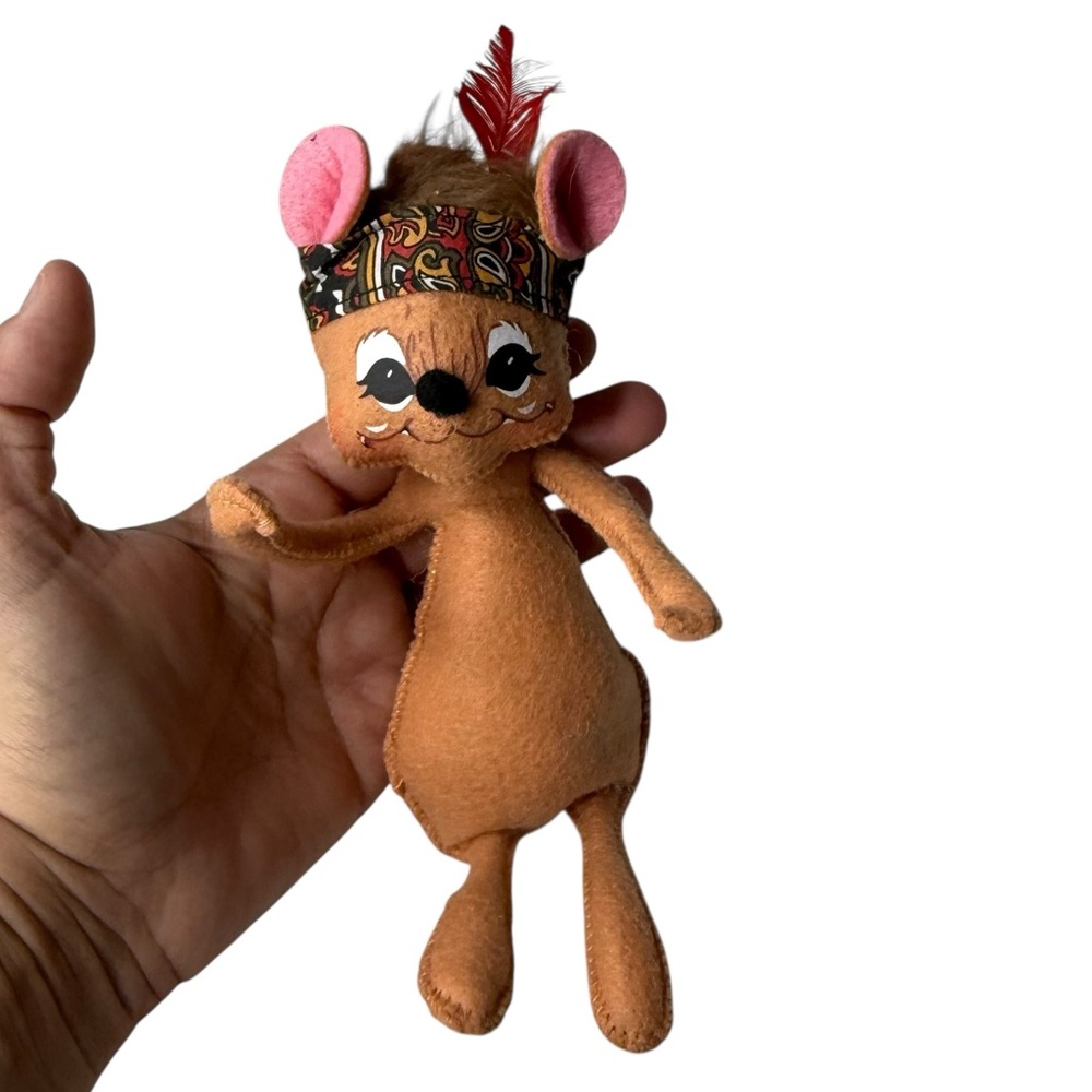Annalee Native‎ American Mouse Doll